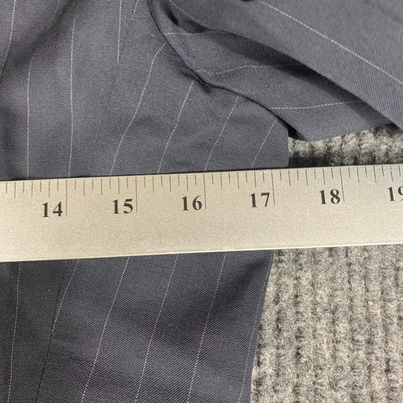 Giorgio Armani Blazer Womens 42 Blue Pin Striped Sports Coat Luxury Italy Wool - Picture 10 of 12